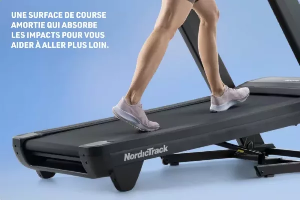 Tapis de course pliant Nouveau Commercial 1250 - NordicTrack – Image 11