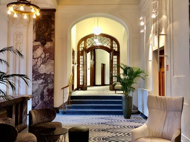 Vue d'un d'un hôtel de luxe 